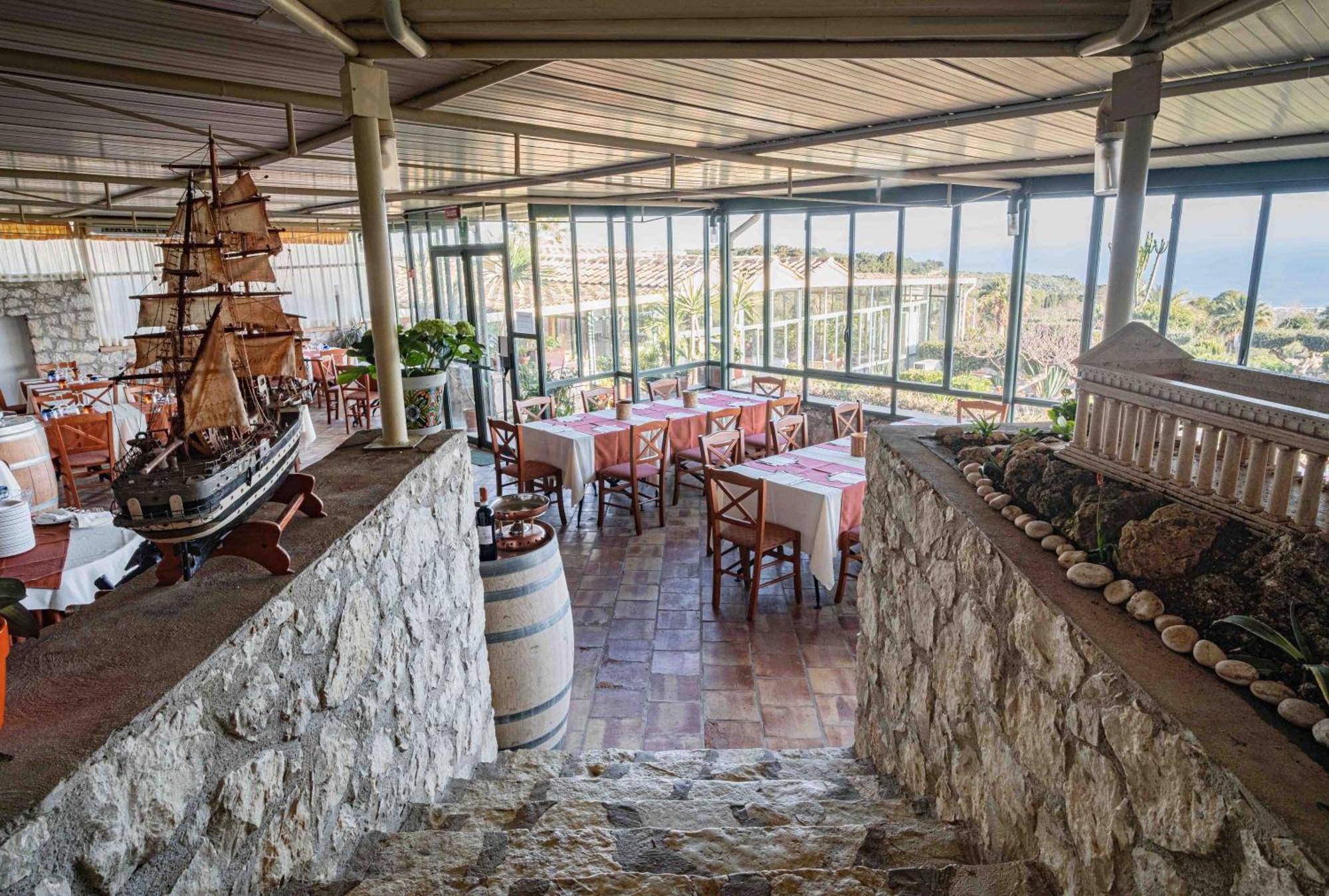 ולדריצ'ה Hotel Baglio Santacroce מראה חיצוני תמונה